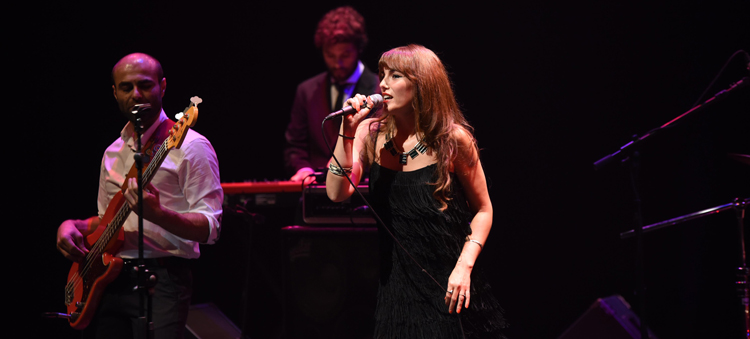 Marta Ren & The Groovelvets