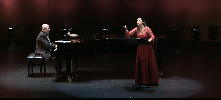 Carla Caramujo, soprano e João Paulo Santos, piano
